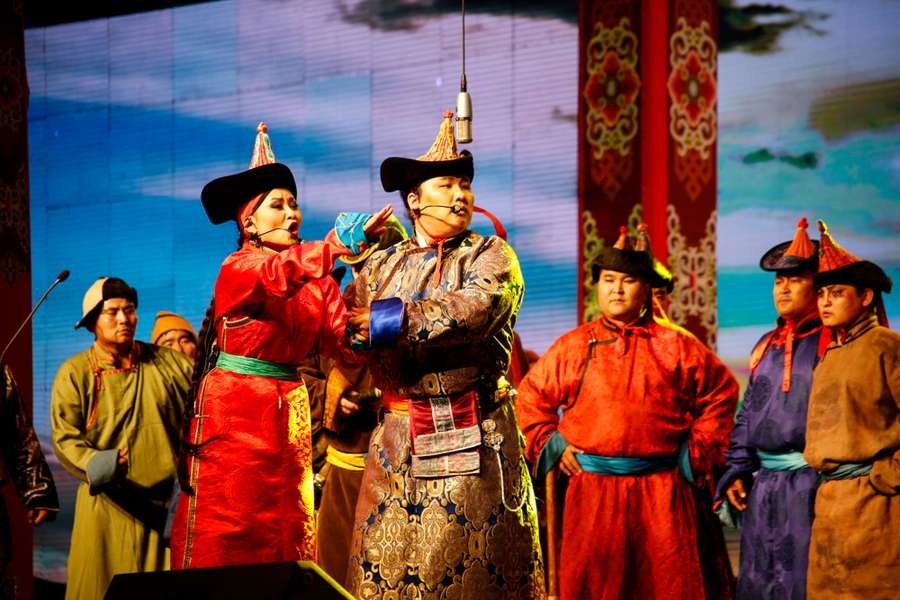 “Учиртай гурван толгой” дуурийн дүрүүдэд өнөөдөр сонгон шалгаруулалт хийнэ